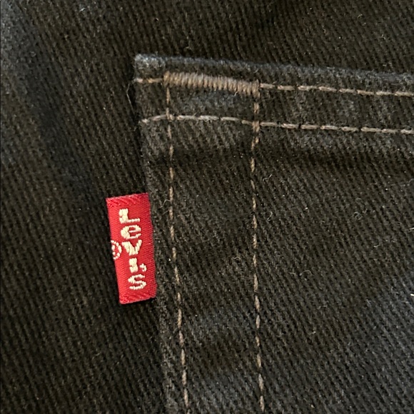 Vintage Levi’s 505 mens Size 38 x 34 black jeans. New with tags. Canada Oct 1990 - Picture 10 of 10